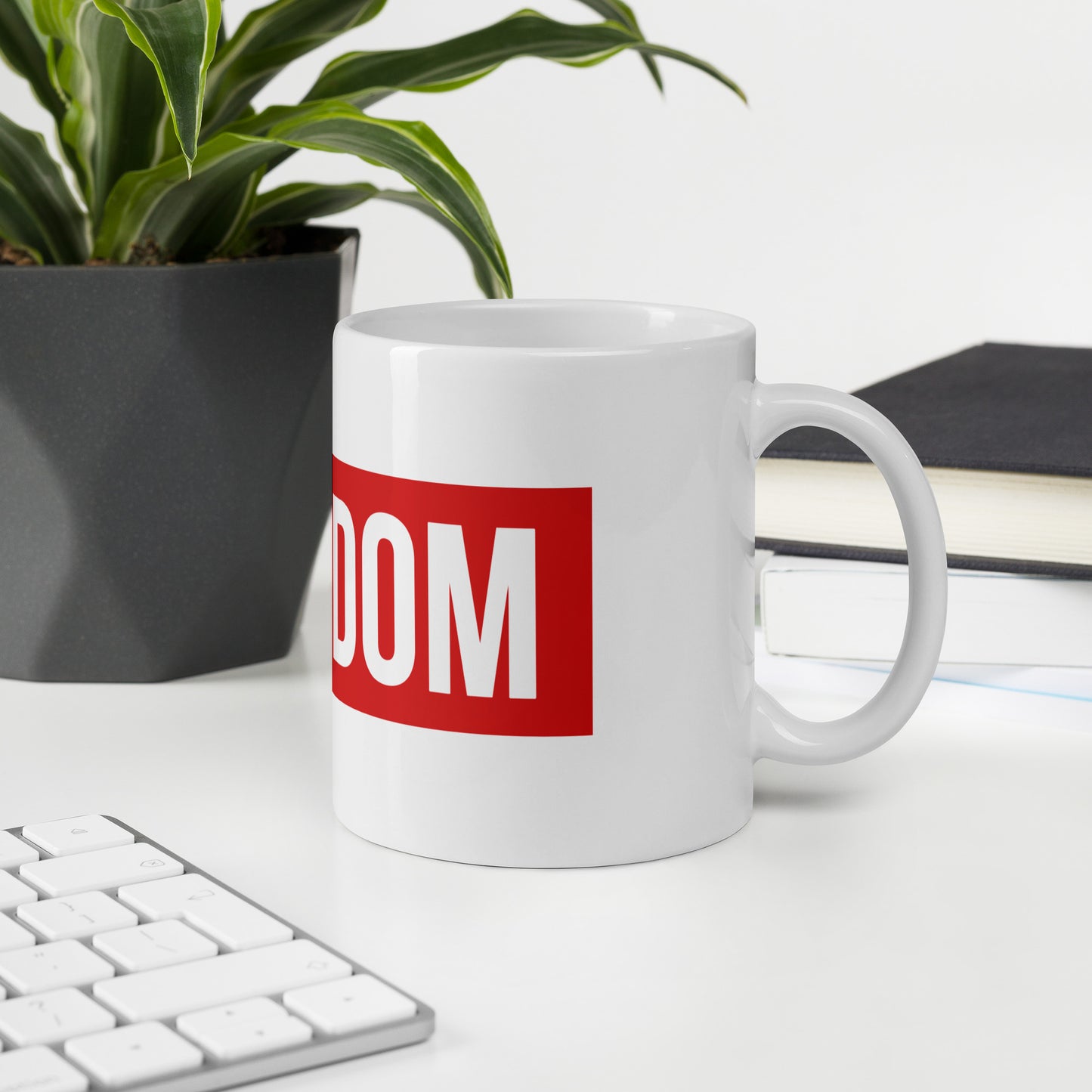 SFP Kingdom Collection White glossy mug